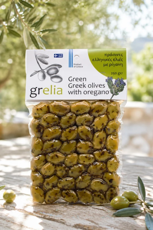 Aromatyczne zielone oliwki z oregano do sałatek